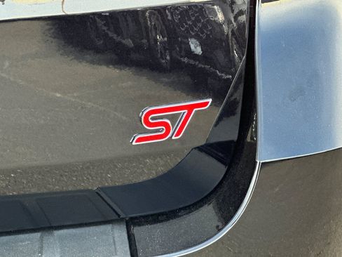 New 2026 Ford Explorer ST image 8