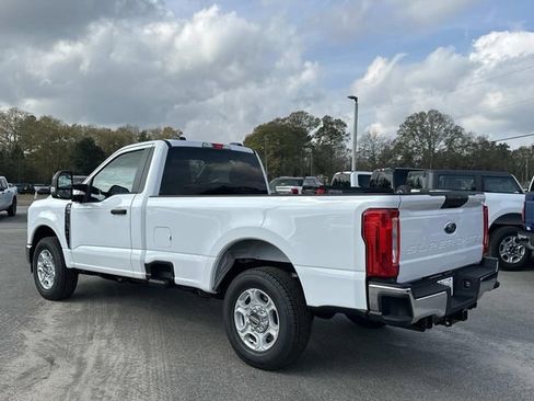 New 2026 Ford F350 XLT image 31
