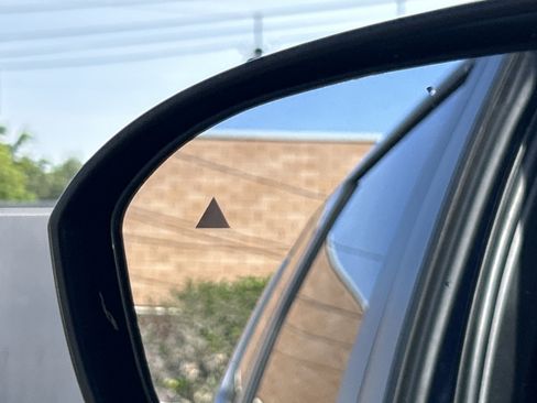 Used 2023 Mitsubishi Outlander SE AWD/4WD image 36