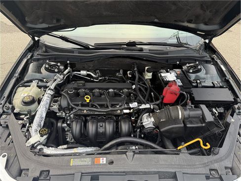 Used 2010 Ford Fusion SEL image 11