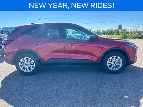 New 2025 Ford Escape Active w/ Cold Weather Package image 6