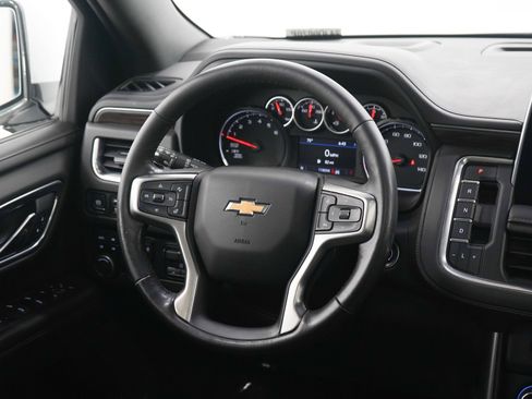 Used 2021 Chevrolet Tahoe LT w/ LT Signature Package AWD/4WD image 16