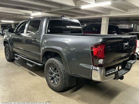 Used 2023 Toyota Tacoma SR5 RWD image 6
