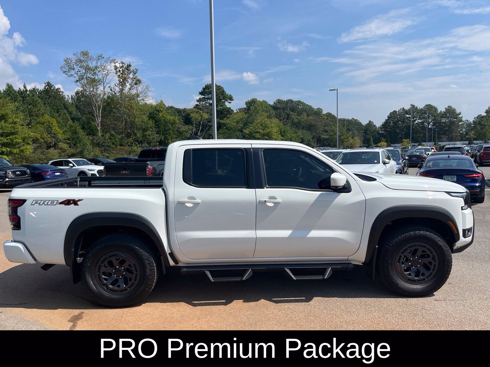 Used 2026 Nissan Frontier PRO-4X w/ Pro Premium Package AWD/4WD image 4