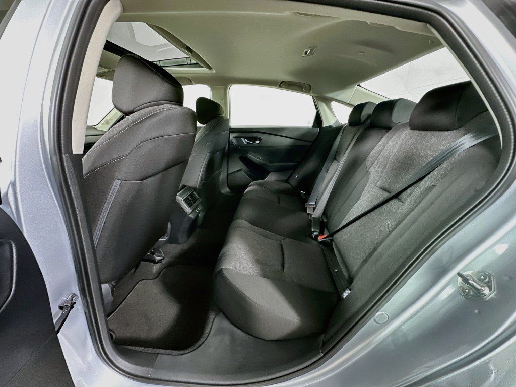 Used 2026 Honda Accord SE image 17