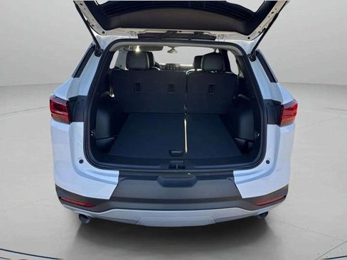 Used 2024 Chevrolet Blazer LT image 14