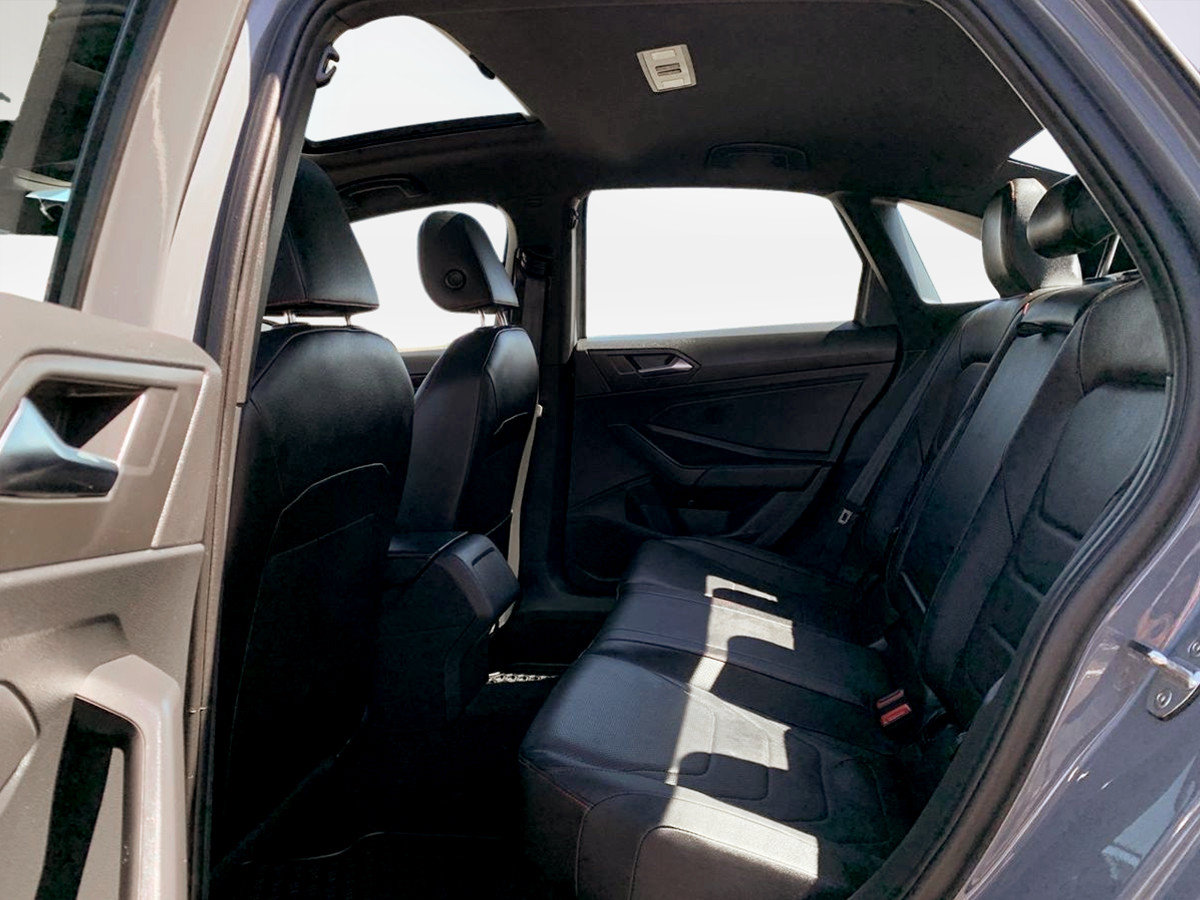 Used 2024 Volkswagen Jetta GLI Autobahn FWD image 28