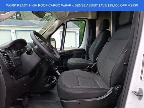 Used 2025 RAM ProMaster 2500 FWD image 13