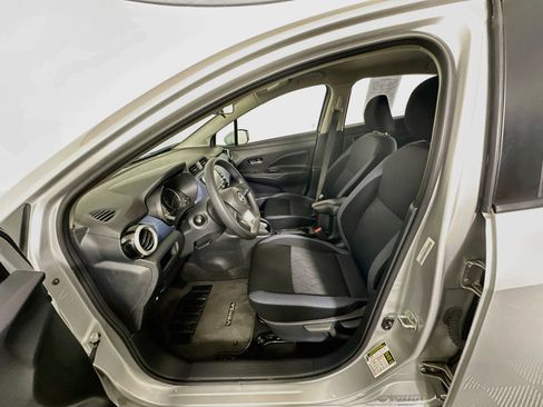 Used 2025 Nissan Versa SV w/ Trunk Package FWD image 13