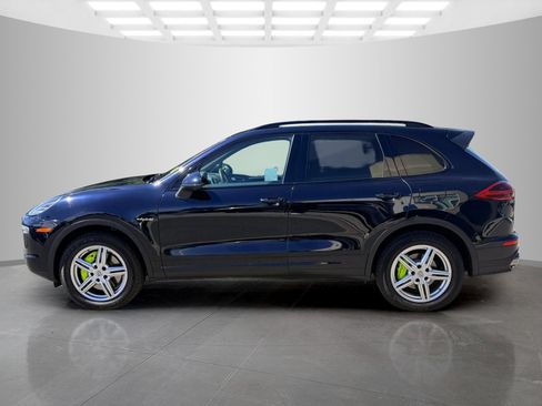 Used 2016 Porsche Cayenne S AWD/4WD image 8