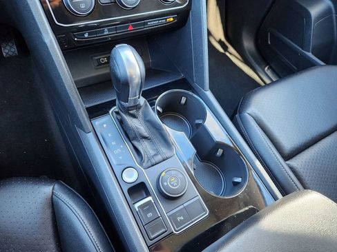 Used 2019 Volkswagen Atlas SEL image 28