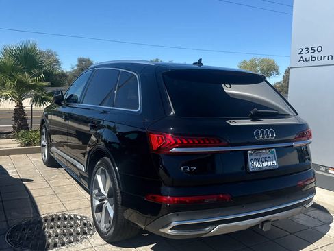 Used 2020 Audi Q7 3.0T Prestige w/ Prestige Package AWD/4WD image 4