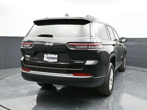New 2026 Jeep Grand Cherokee L Laredo w/ MOPAR Finishing Package AWD/4WD image 2
