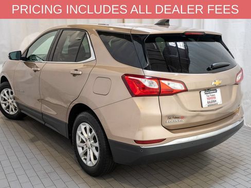 Used 2019 Chevrolet Equinox LT FWD image 3