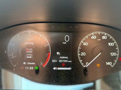 Used 2024 Honda HR-V LX image 2
