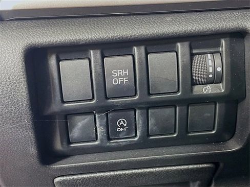 Used 2021 Subaru Forester Premium image 11