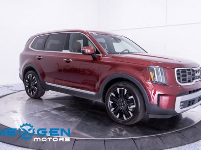 Used 2024 Kia Telluride SX