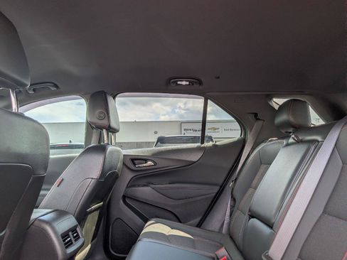 Used 2024 Chevrolet Equinox RS AWD/4WD image 9