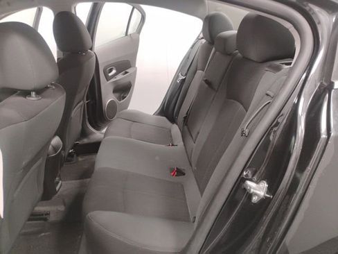 Used 2011 Chevrolet Cruze LT image 20