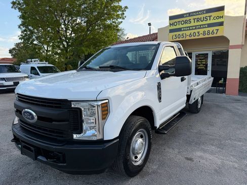 Used 2019 Ford F250 XL RWD image 2