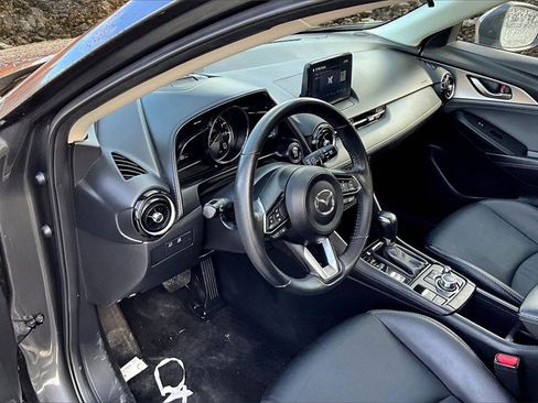 Used 2019 MAZDA CX-3 Touring w/ Touring I-ACTIVSENSE Package image 11