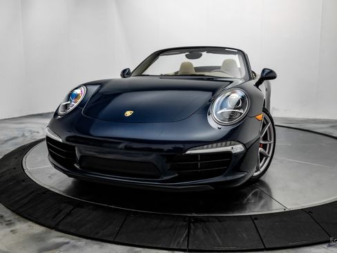 Used 2015 Porsche 911 Carrera S image 3