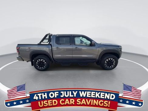 Used 2022 Nissan Frontier Pro-X RWD image 9