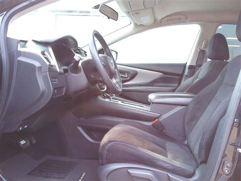 Used 2019 Nissan Murano S AWD/4WD image 5