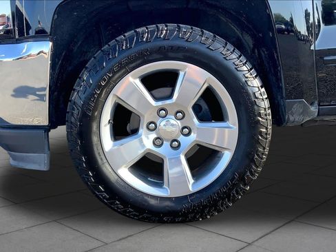 Used 2018 Chevrolet Silverado 1500 LT w/ Texas Edition RWD image 11