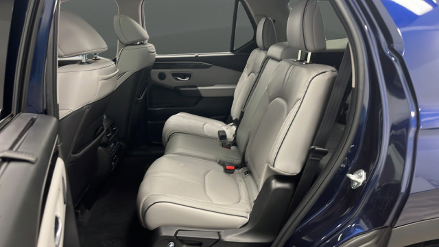 Used 2024 Honda Pilot Elite image 22