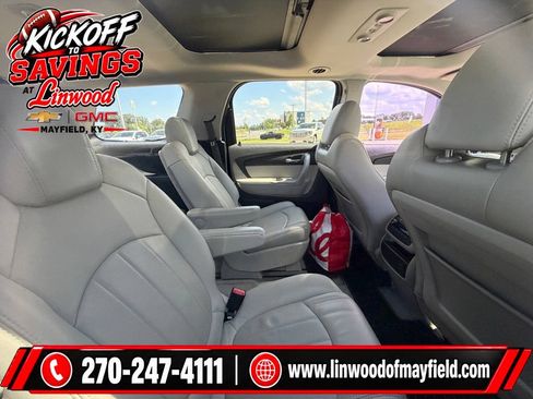 Used 2010 GMC Acadia SLT w/ LPO, 'HIT The Road' Package AWD/4WD image 10