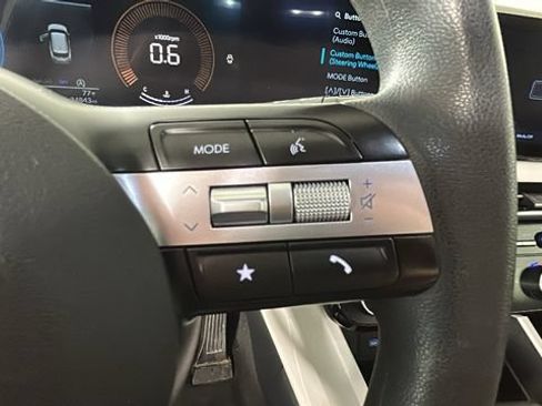 Certified 2025 Hyundai Tucson SEL AWD/4WD image 16