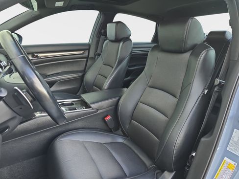 Certified 2022 Honda Accord Sport image 15