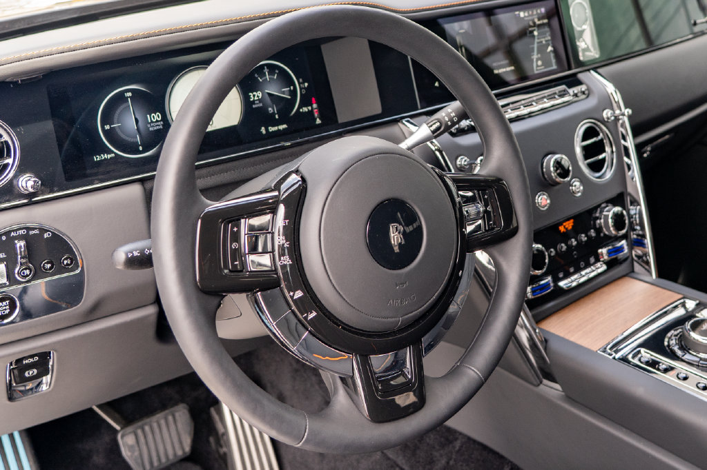 Used 2025 Rolls-Royce Cullinan AWD/4WD image 27