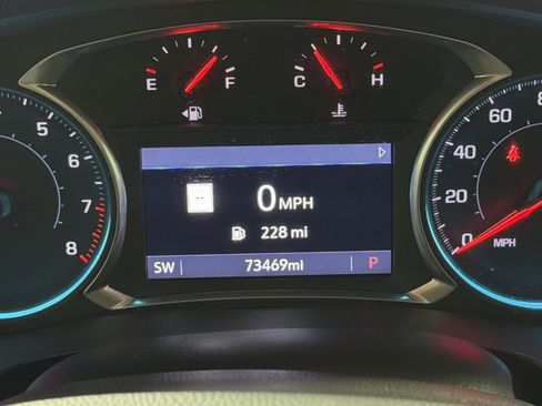 Used 2020 Chevrolet Traverse RS image 10