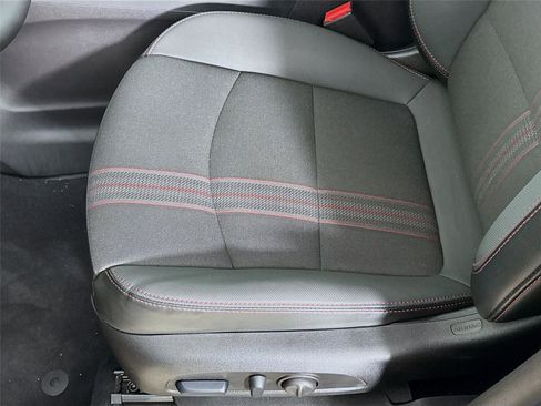 Used 2024 Chevrolet Equinox RS AWD/4WD image 19