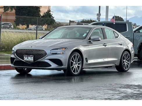 Used 2024 Genesis G70 2.5T image 8