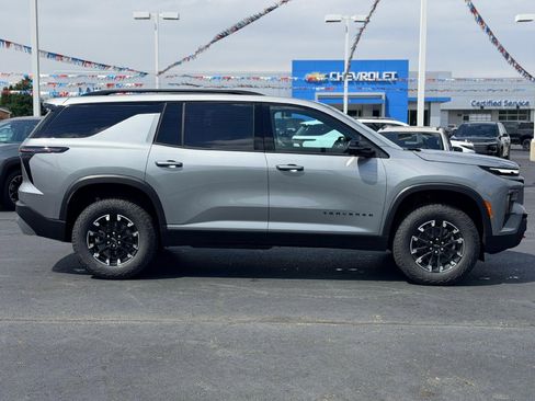 New 2026 Chevrolet Traverse Z71 AWD/4WD image 3