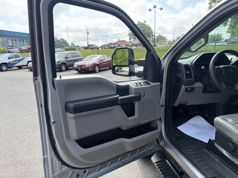Used 2022 Ford F250 XL w/ Power Equipment Group AWD/4WD image 30
