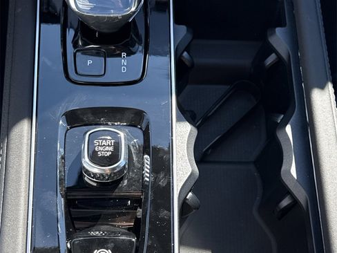 New 2026 Volvo XC90 B5 Plus w/ Protection Package Premier image 30