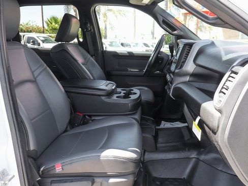 Used 2021 RAM 2500 Tradesman w/ Chrome Appearance Group RWD image 37
