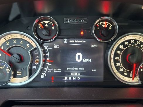 Used 2015 RAM 1500 Laramie w/ Convenience Group image 28