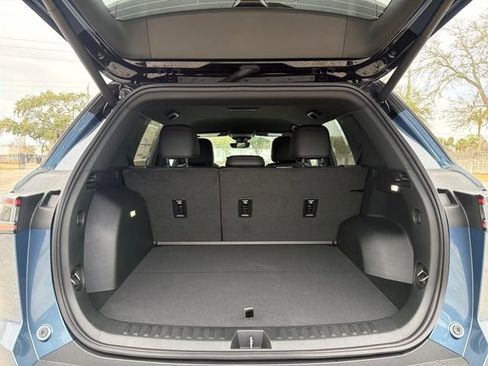 New 2026 Chevrolet Equinox RS w/ Convenience Package III image 10