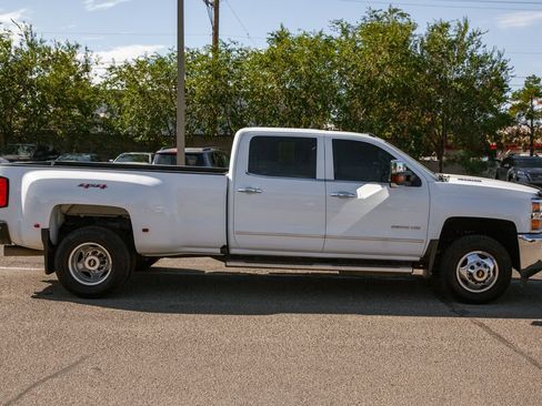 Used 2015 Chevrolet Silverado 3500 LTZ w/ Duramax Plus Package AWD/4WD image 5