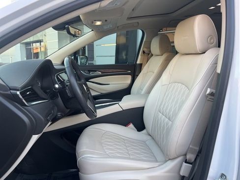 Certified 2023 Buick Enclave Avenir w/ Avenir Technology Package image 7
