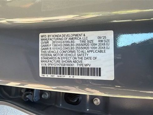 New 2025 Honda Pilot Touring image 33