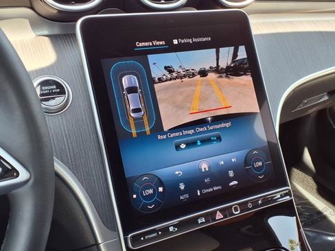 Used 2025 Mercedes-Benz C 300 4MATIC Sedan image 6