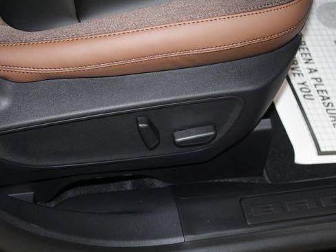 New 2025 Ford Bronco Sport Outer Banks w/ Outer Banks Tech Package+ image 29