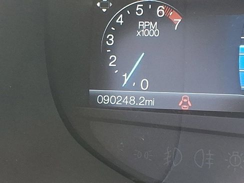 Used 2017 Ford Edge SEL w/ Equipment Group 201A image 19