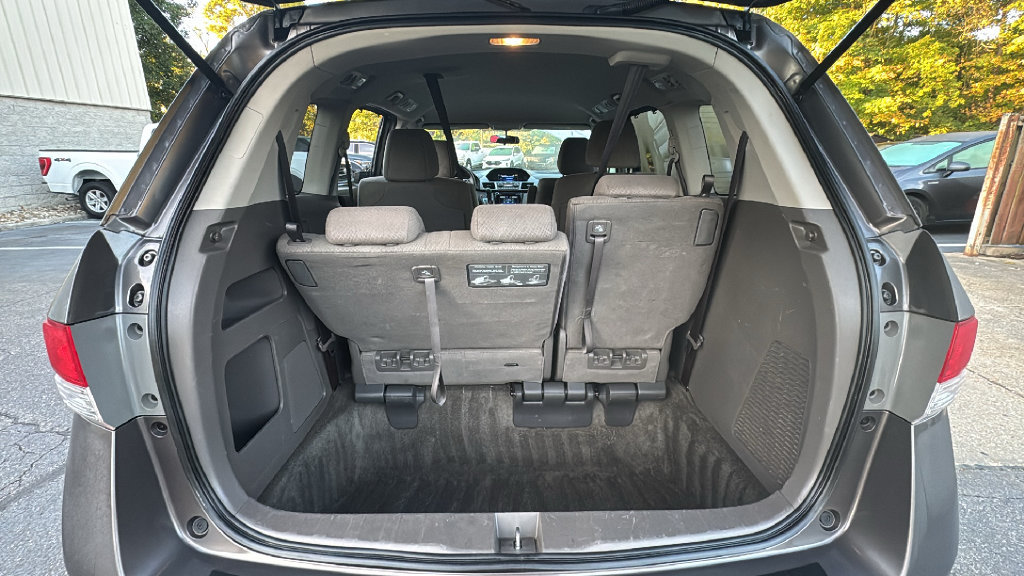 Used 2015 Honda Odyssey EX image 11